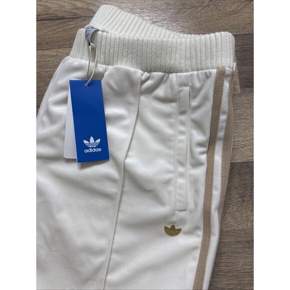 adidas Originals  Track  Pants Wonder White Sz L WMN Velvet Jogger new - Picture 4 of 15